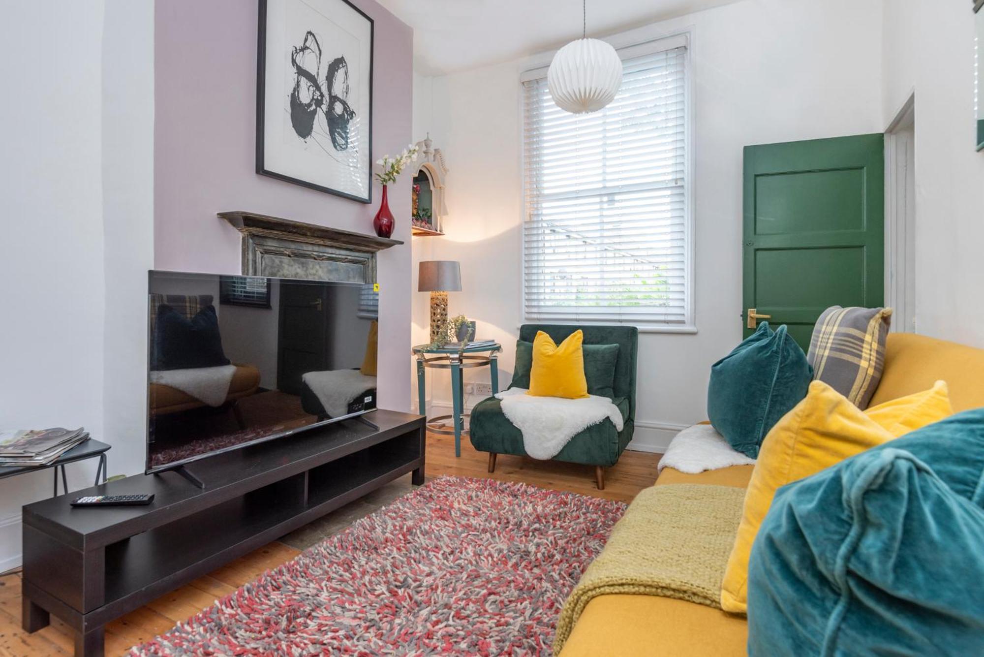 Chic 1-Bed Garden Flat, London, Convenient For Tower Bridge, Great Public Transport Apartman Kültér fotó